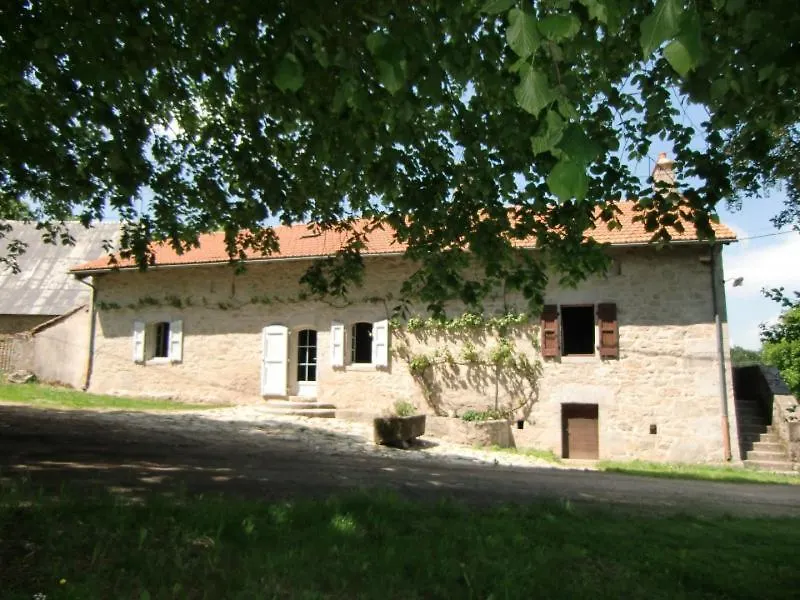 Apartment Maison A La Ferme Avec Peche Roumegoux